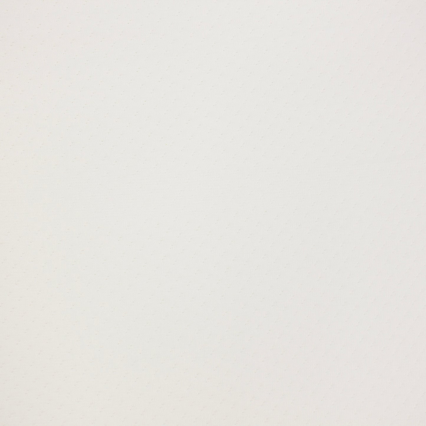 Gros plan de la housse matelas bébé confort 70x140cm 12 cm